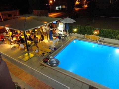 Alexandros M Lejlighedshotel Maleme Eksteriør billede